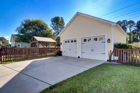 A home in Ravenel