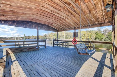 A home in Ravenel