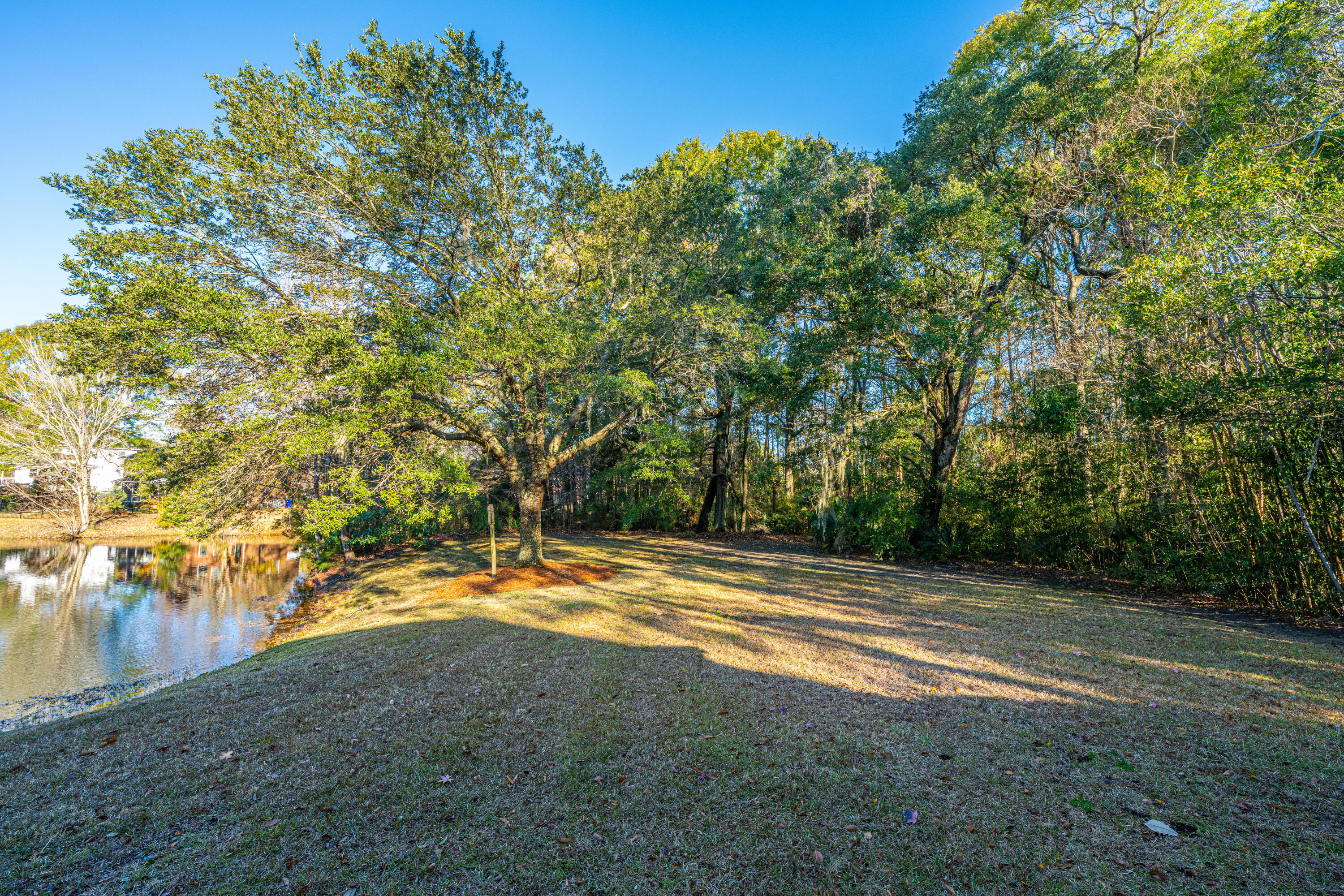 2652 Scarlet Oak Ct Court