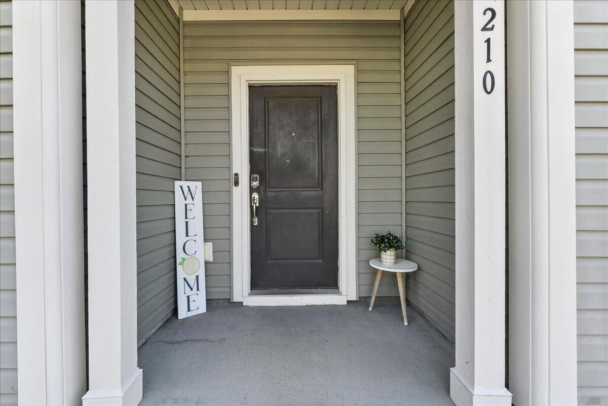 210 Wood Thrush Way