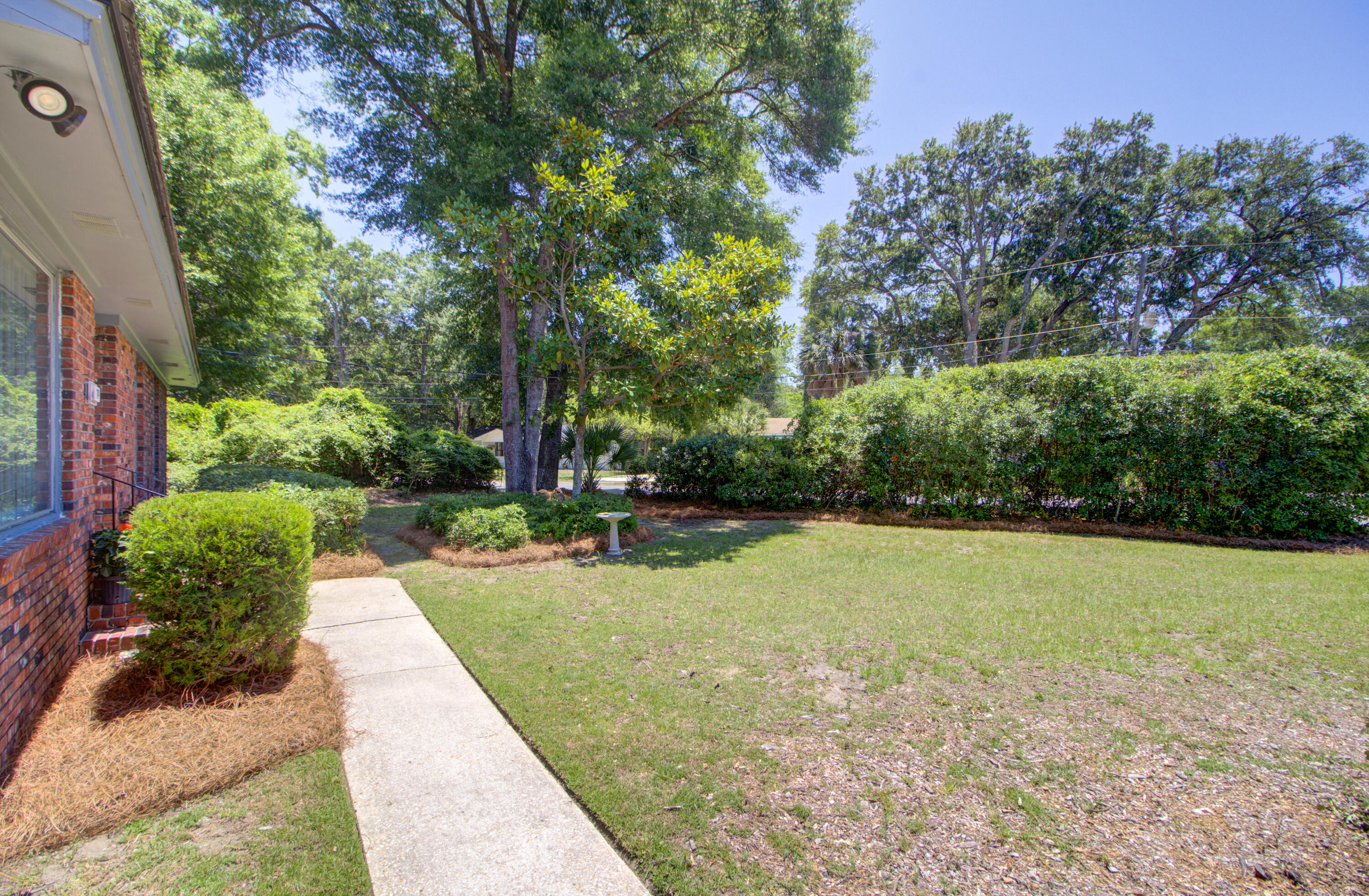 1144 Wyndham Road