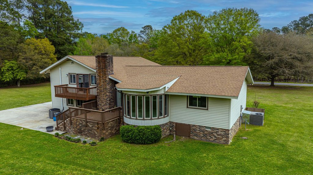 Photo of 225 Cantering Hills Lane, Summerville, SC 29483 (MLS # 25030965)