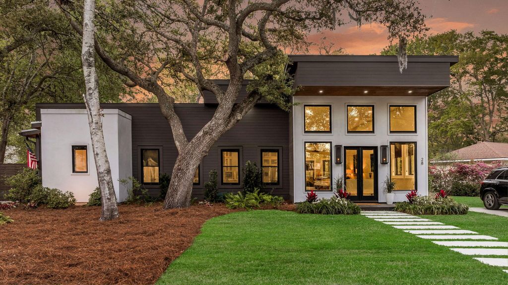 Photo of 28 Riverdale Drive, Charleston, SC 29407 (MLS # 26010121)