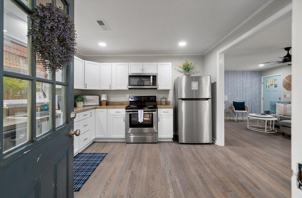 Photo of 5736 Allison Avenue, Hanahan, SC 29410 (MLS # 26016889)