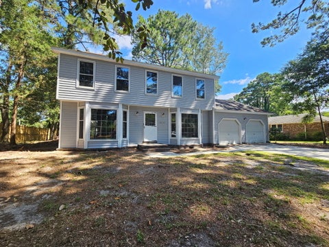 Photo of 688 Pelzer Drive, Mount Pleasant, SC 29464 (MLS # 26018958)
