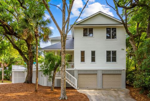 Photo of 17 Sand Dollar Drive, Isle of Palms, SC 29451 (MLS # 26012715)
