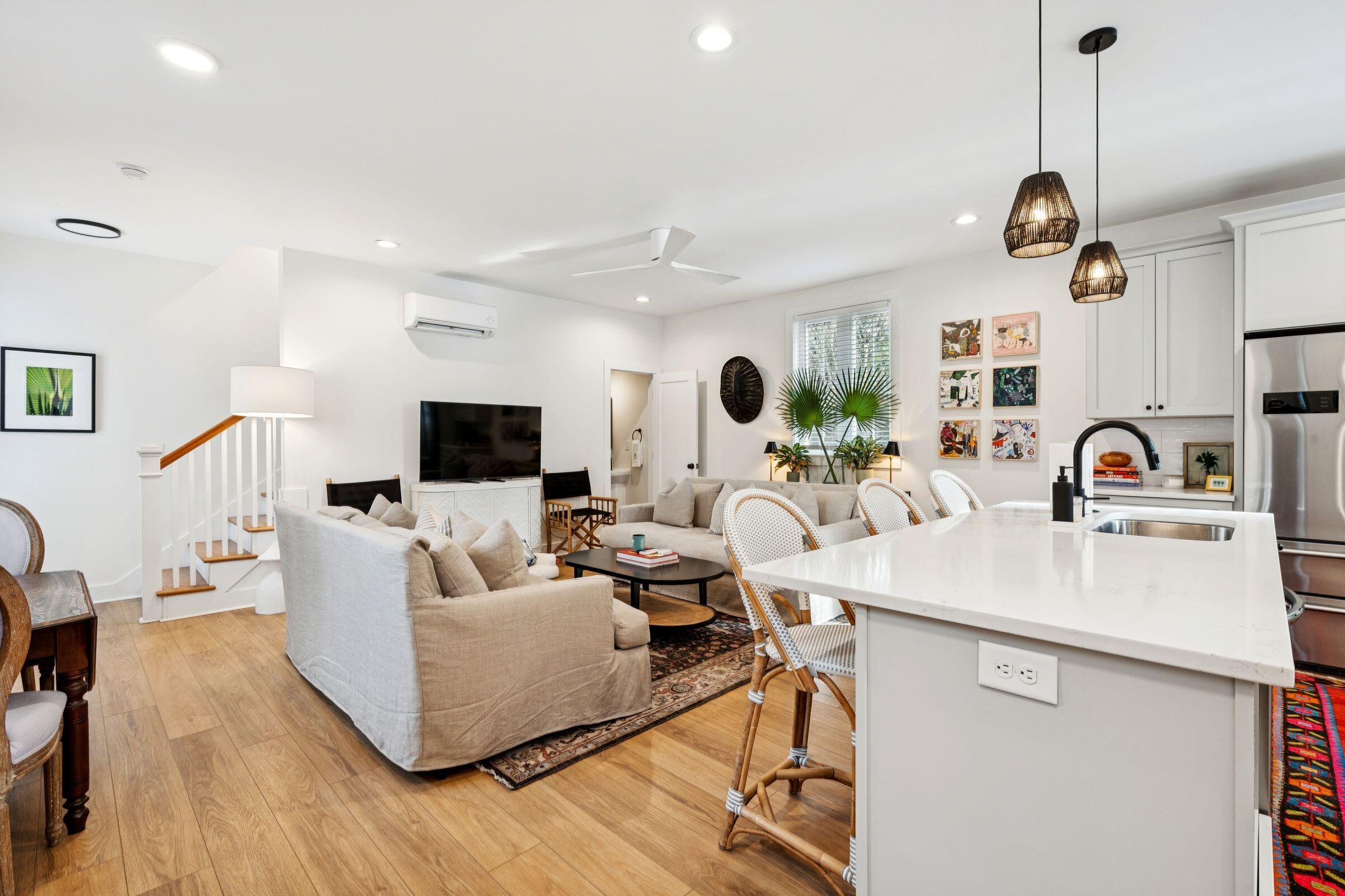 16 Cleveland Street 300