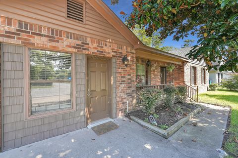 A home in Ladson