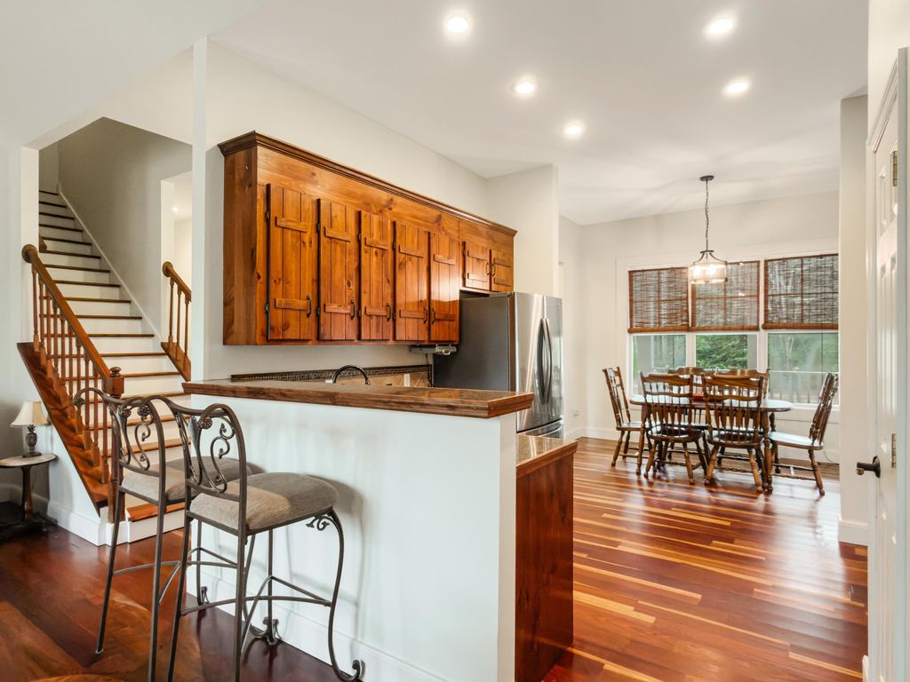 Photo of 1336/1346 Whitehouse Road, Summerville, SC 29486 (MLS # 26001281)