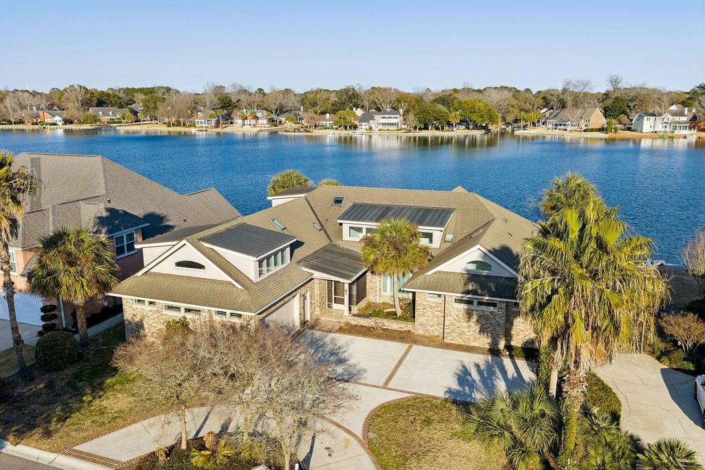 Photo of 1200 Waterfront Drive, Mount Pleasant, SC 29464 (MLS # 26004684)
