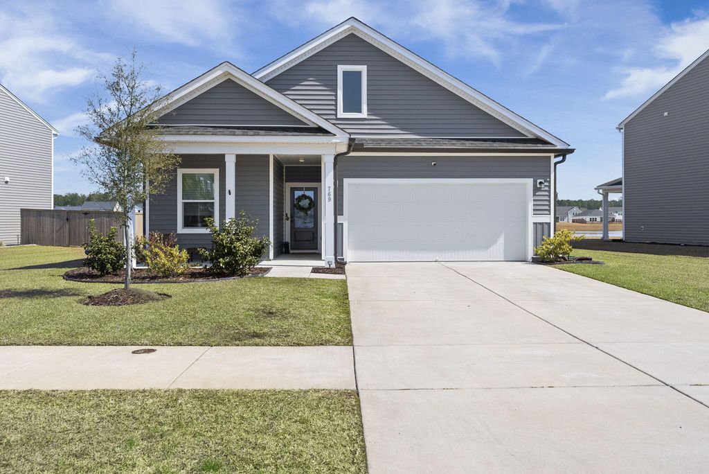 Photo of 769 Sienna Way, Summerville, SC 29486 (MLS # 26006189)