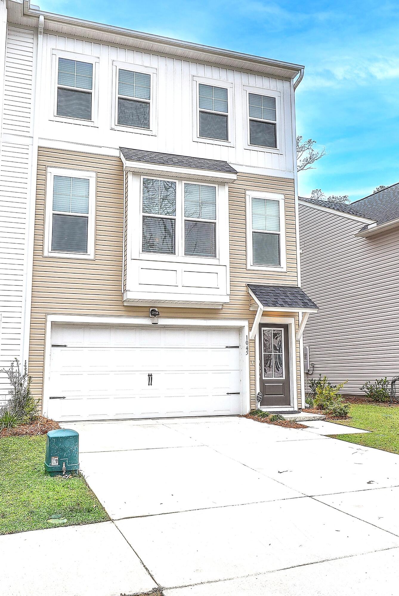 1045 Old Cypress Run