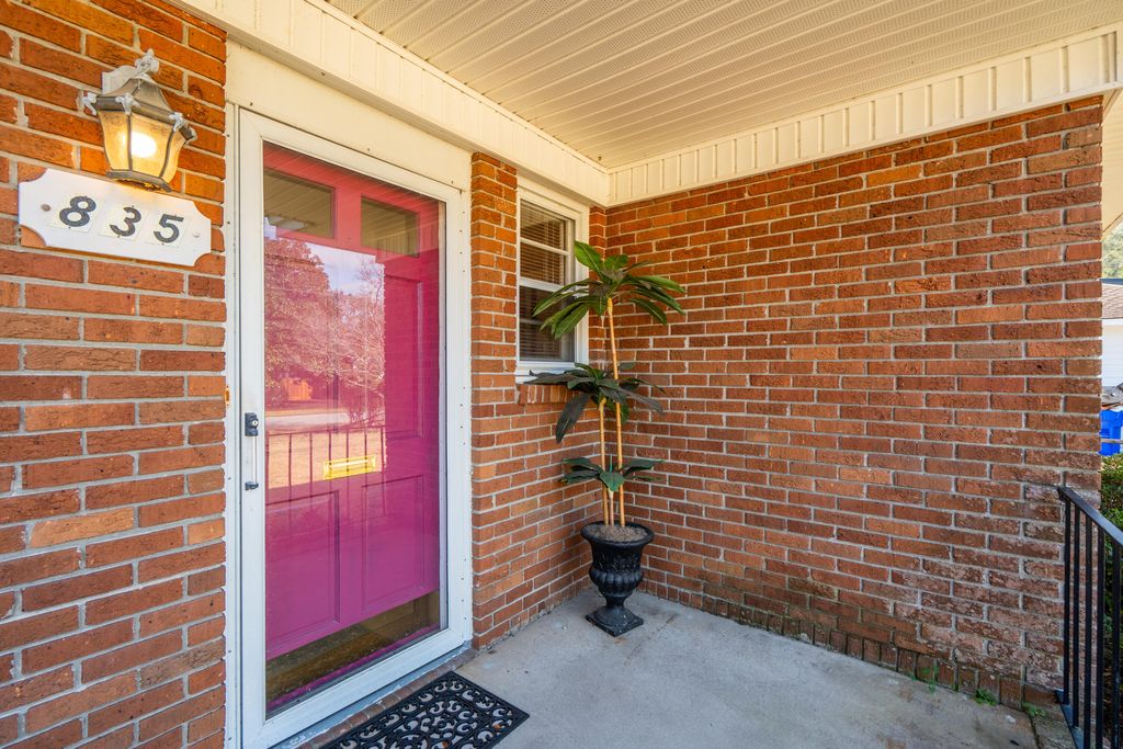 Photo of 835 Erckmann Drive, Mount Pleasant, SC 29464 (MLS # 26001787)