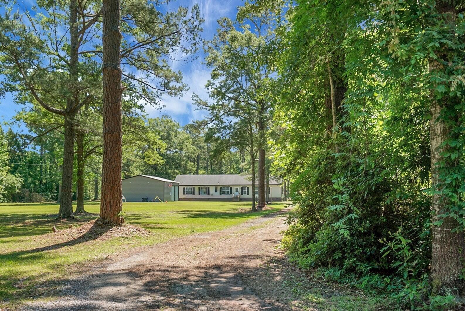 717 Huskie Lane