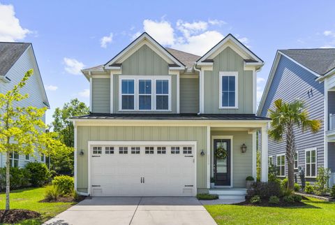 Photo of 2958 Clearwater Drive, Mount Pleasant, SC 29466 (MLS # 26010528)