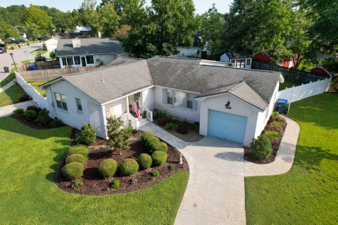 Photo of 2050 Piper Drive, Charleston, SC 29407 (MLS # 26023102)