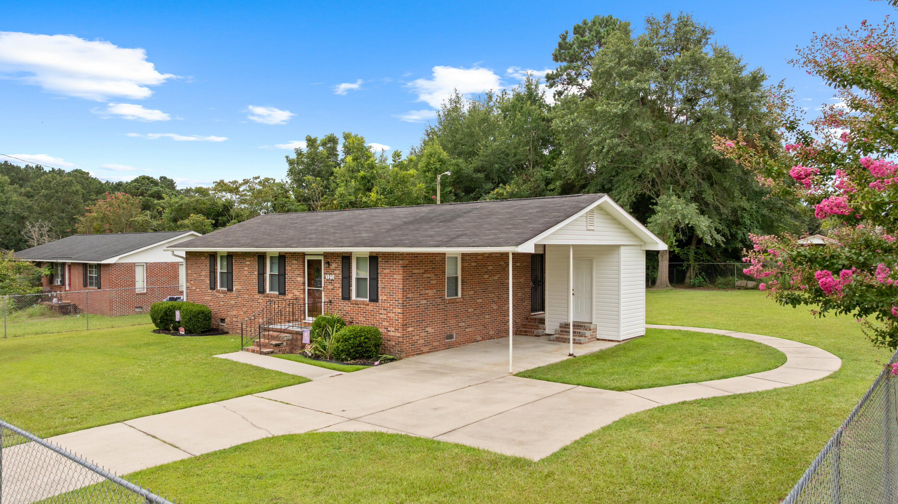 325 Eastwood Circle