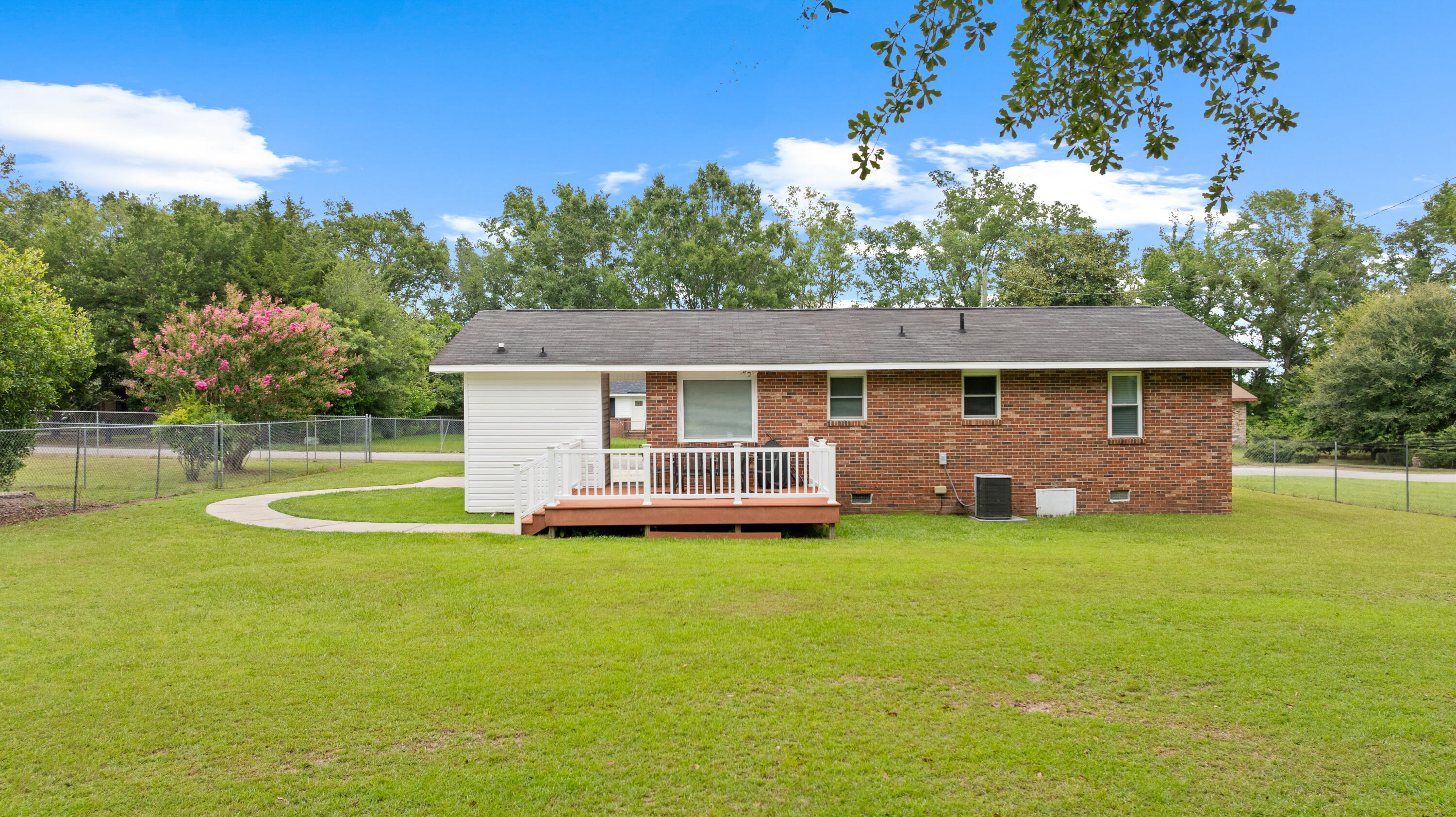 325 Eastwood Circle