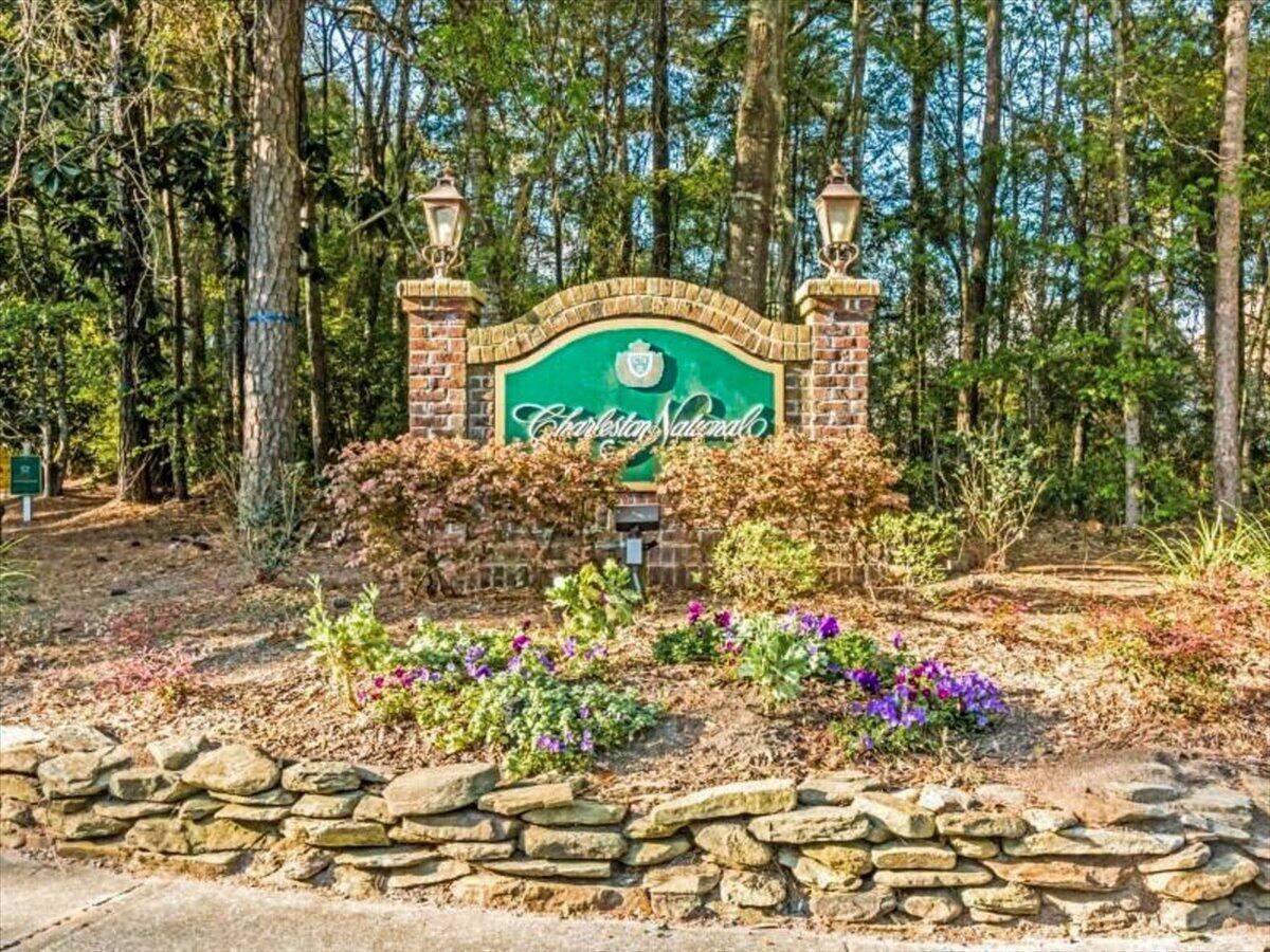 4144 Egrets Point