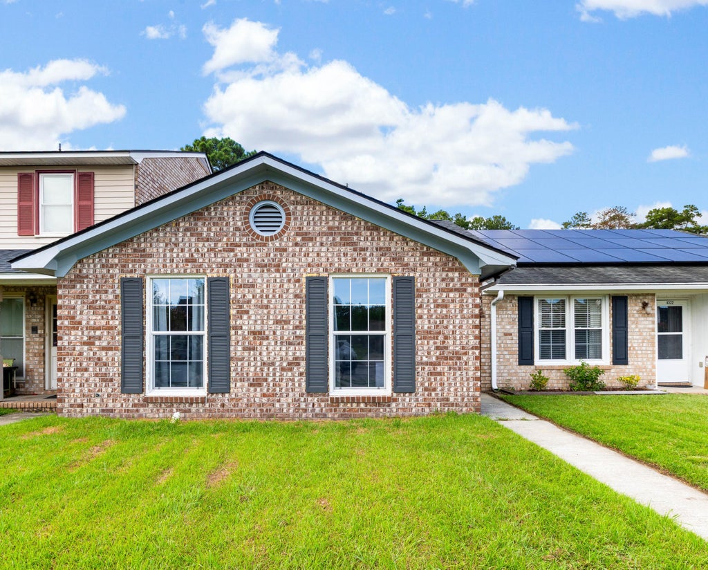Photo of 4324 Briarstone Court, North Charleston, SC 29418 (MLS # 26025775)