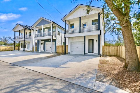 Photo of 2035 Echo Avenue, North Charleston, SC 29405 (MLS # 26007171)
