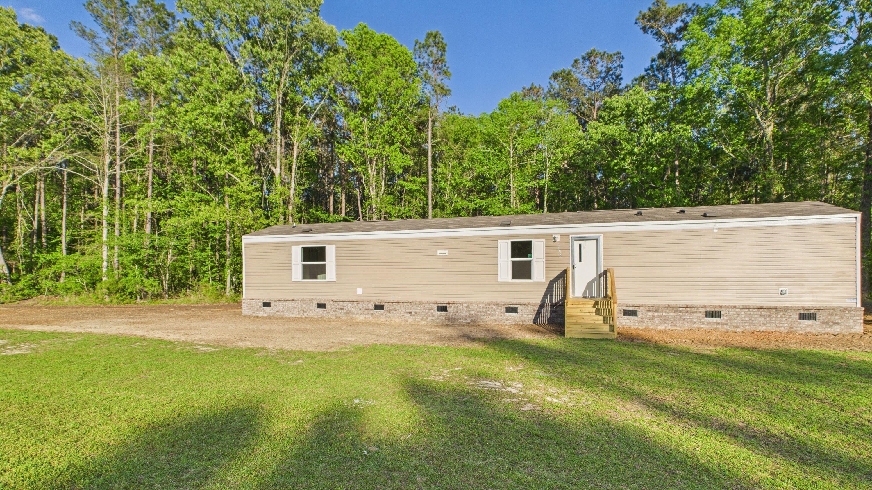 1086 Arrowhead Road