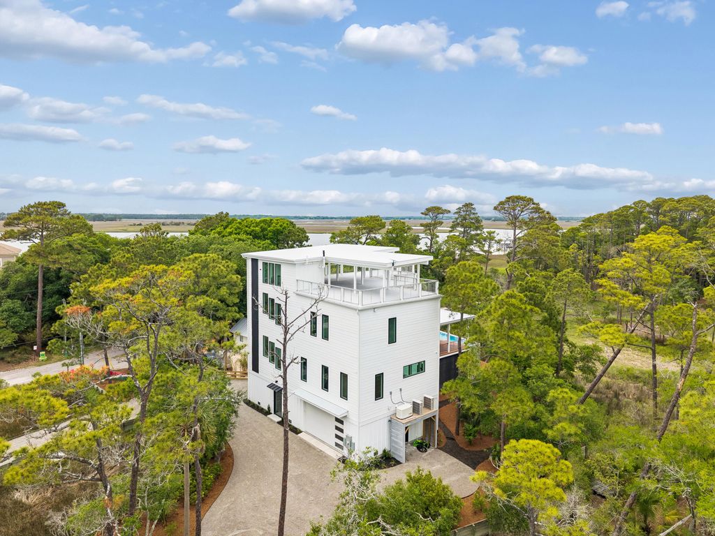 Photo of 2 Red Sunset LN, Folly Beach, SC 29439 (MLS # 26013651)