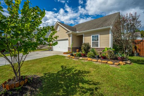 419 Thoroughbred Dr Drive Moncks Corner SC 29461