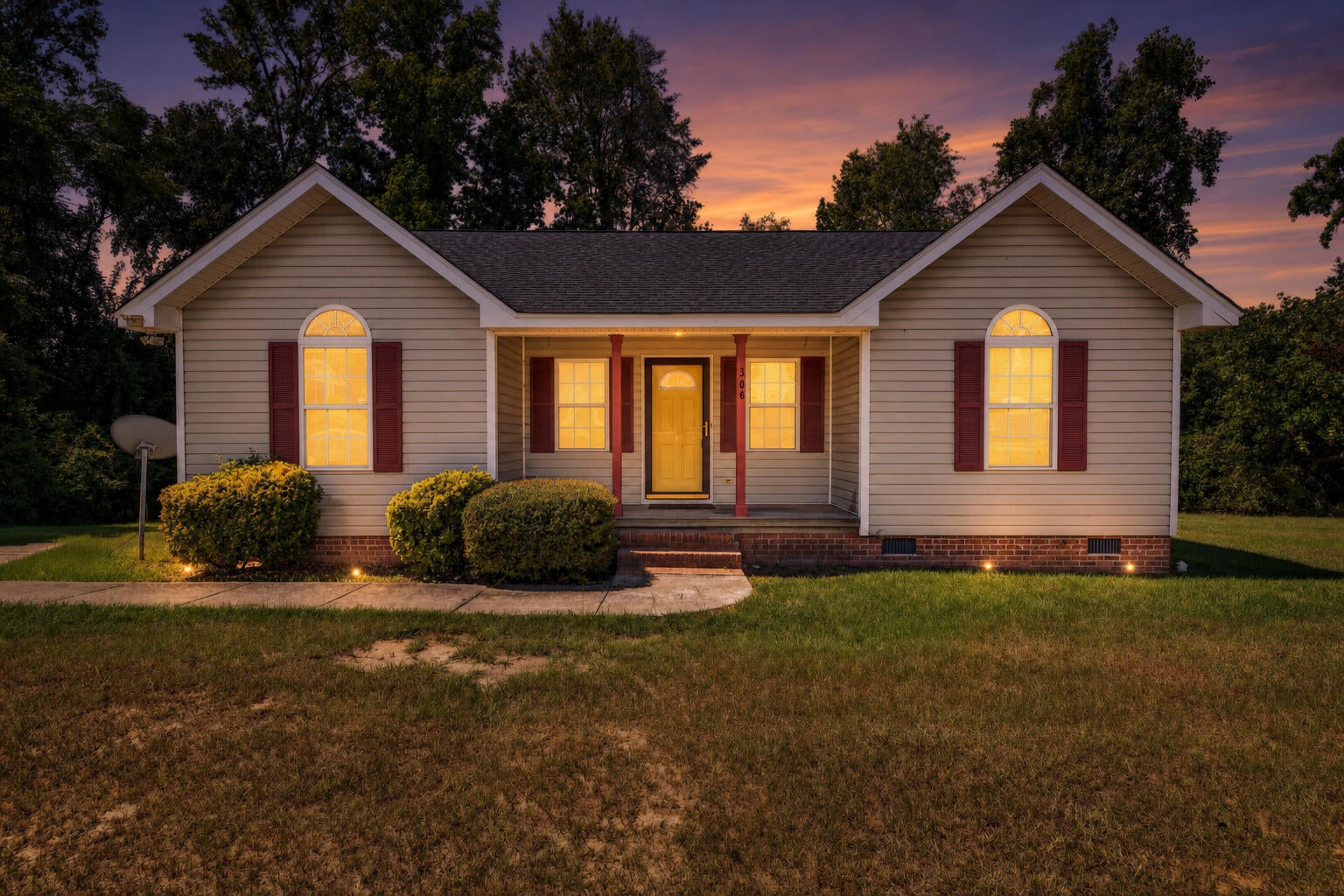 368 E Huson Circle
