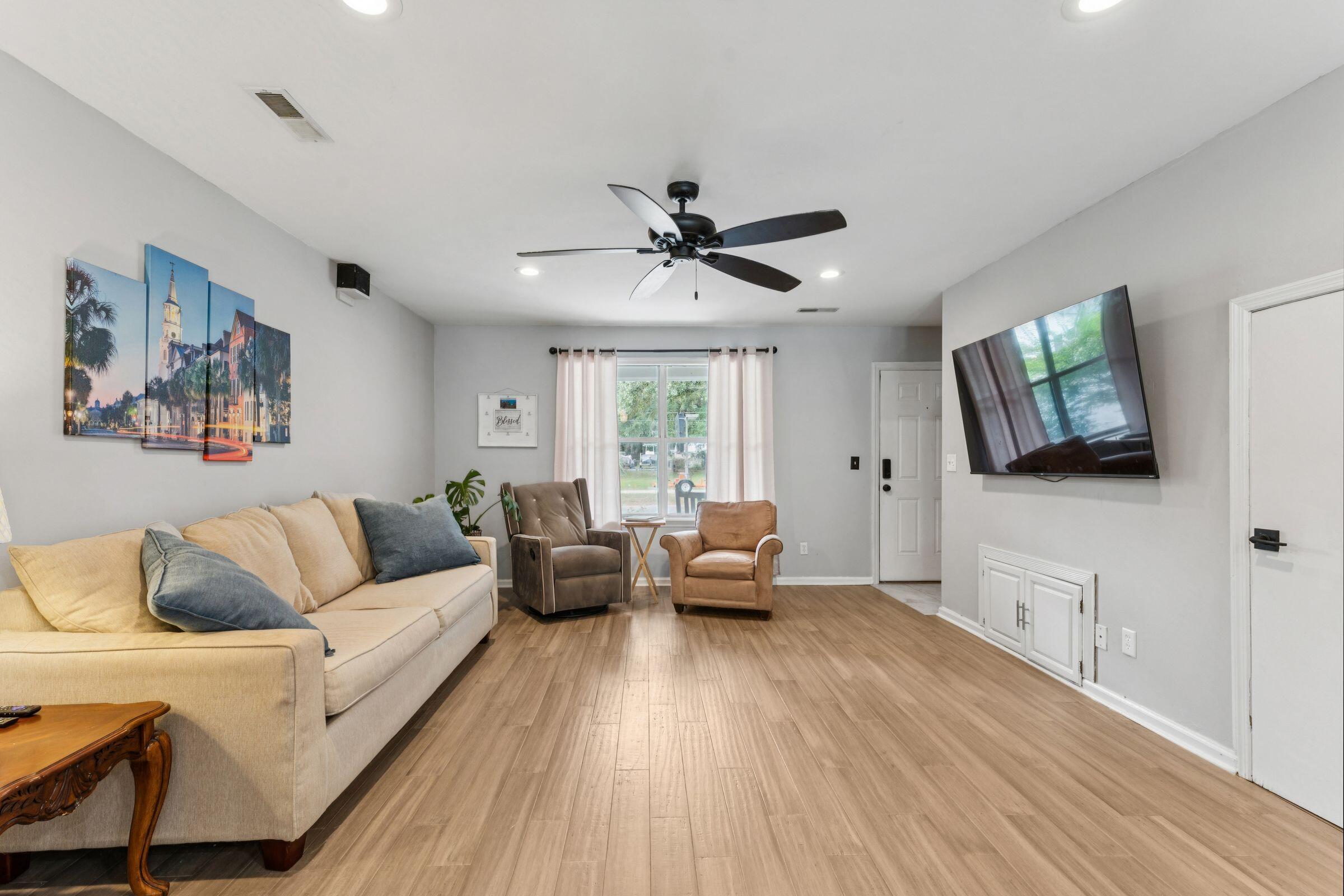 1192 Julian Clark Road