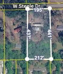 Photo of 121 W Steele Drive, Summerville, SC 29483 (MLS # 26022584)
