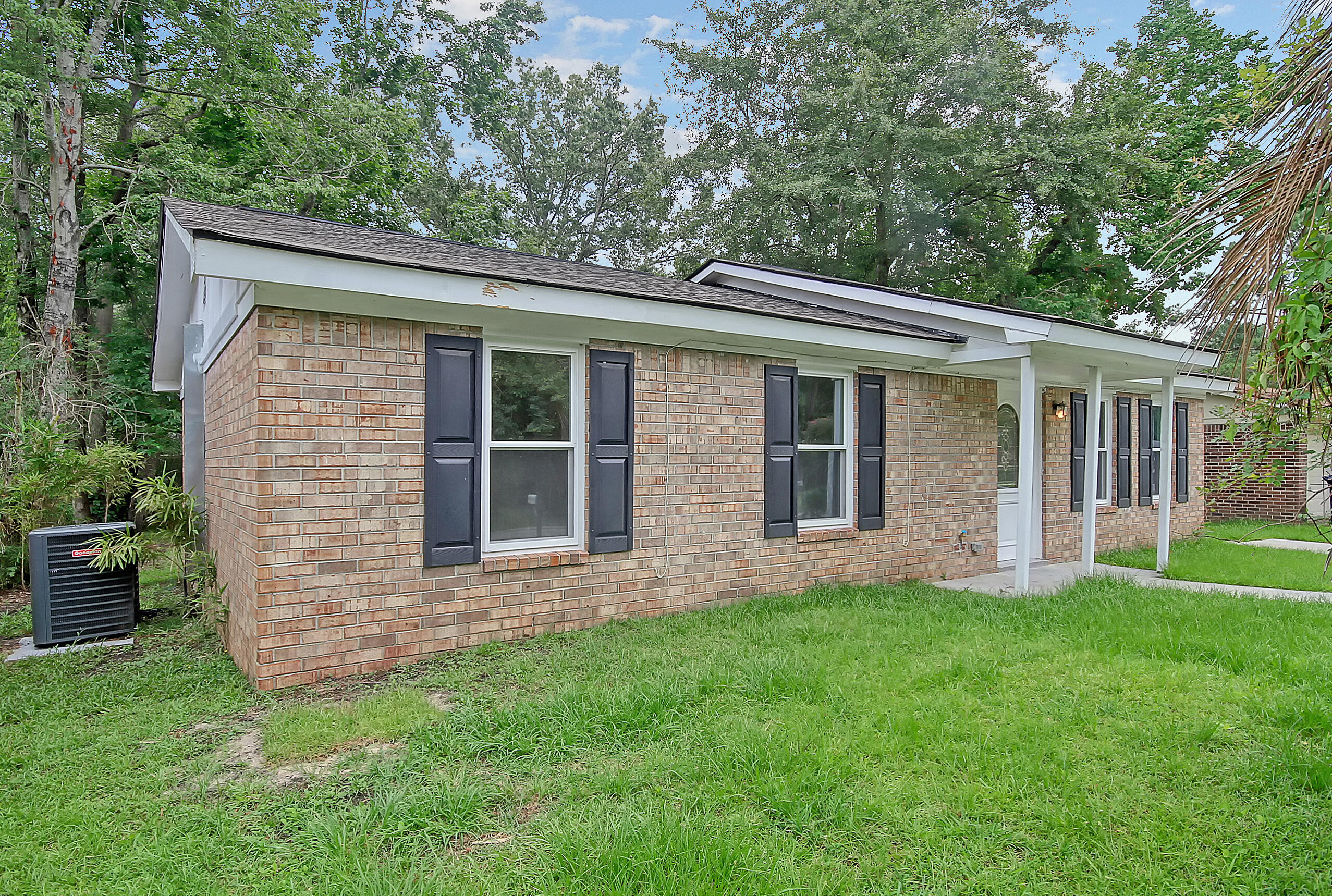 112 Pine Grove Drive