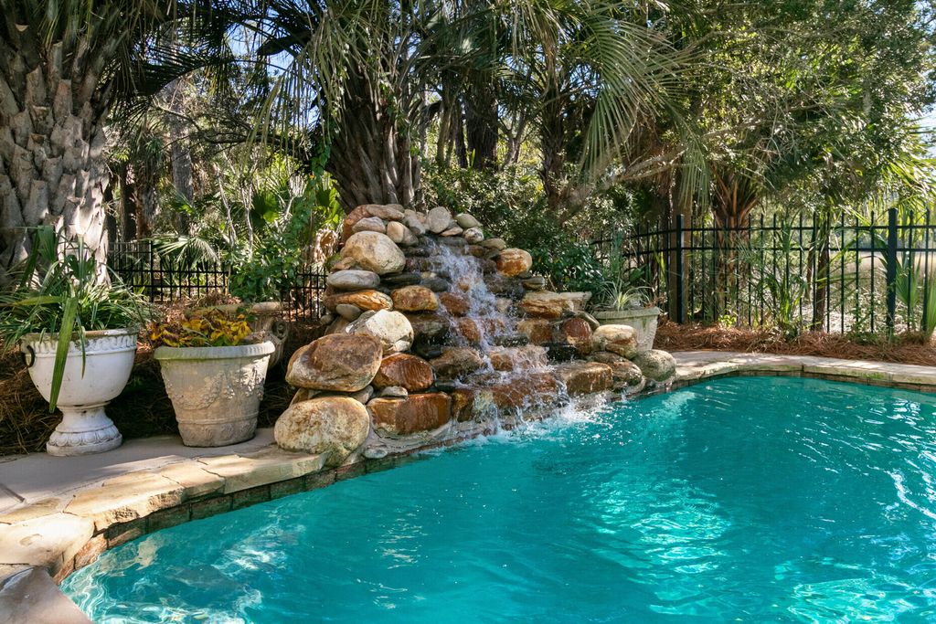 Photo of 2745 Oak Manor Drive, Mount Pleasant, SC 29466 (MLS # 26002160)