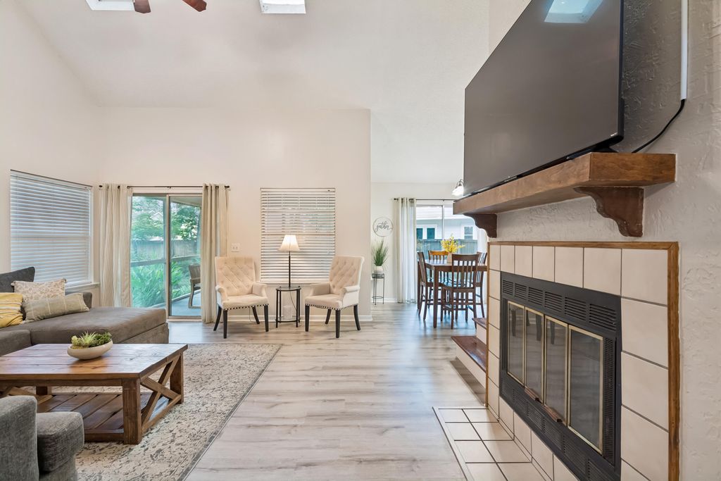 Photo of 353 Archdale Boulevard, North Charleston, SC 29418 (MLS # 26014567)