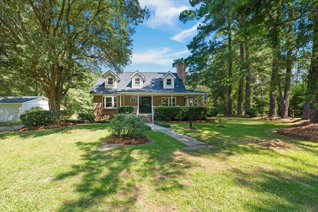 Photo of 1282 Starline Drive, Summerville, SC 29486 (MLS # 25029795)