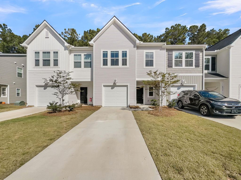 Photo of 8014 Reagan Way, Charleston, SC 29418 (MLS # 25029683)