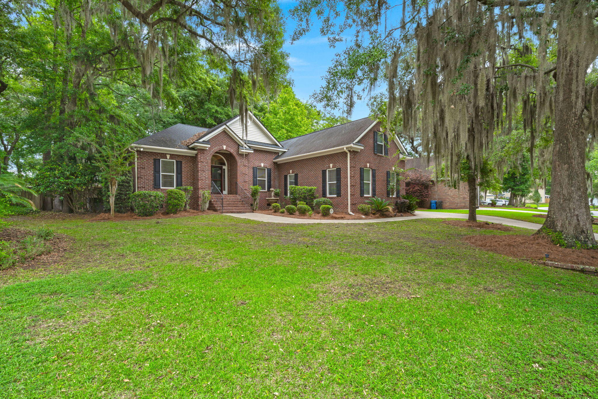 8789 Laurel Grove Lane