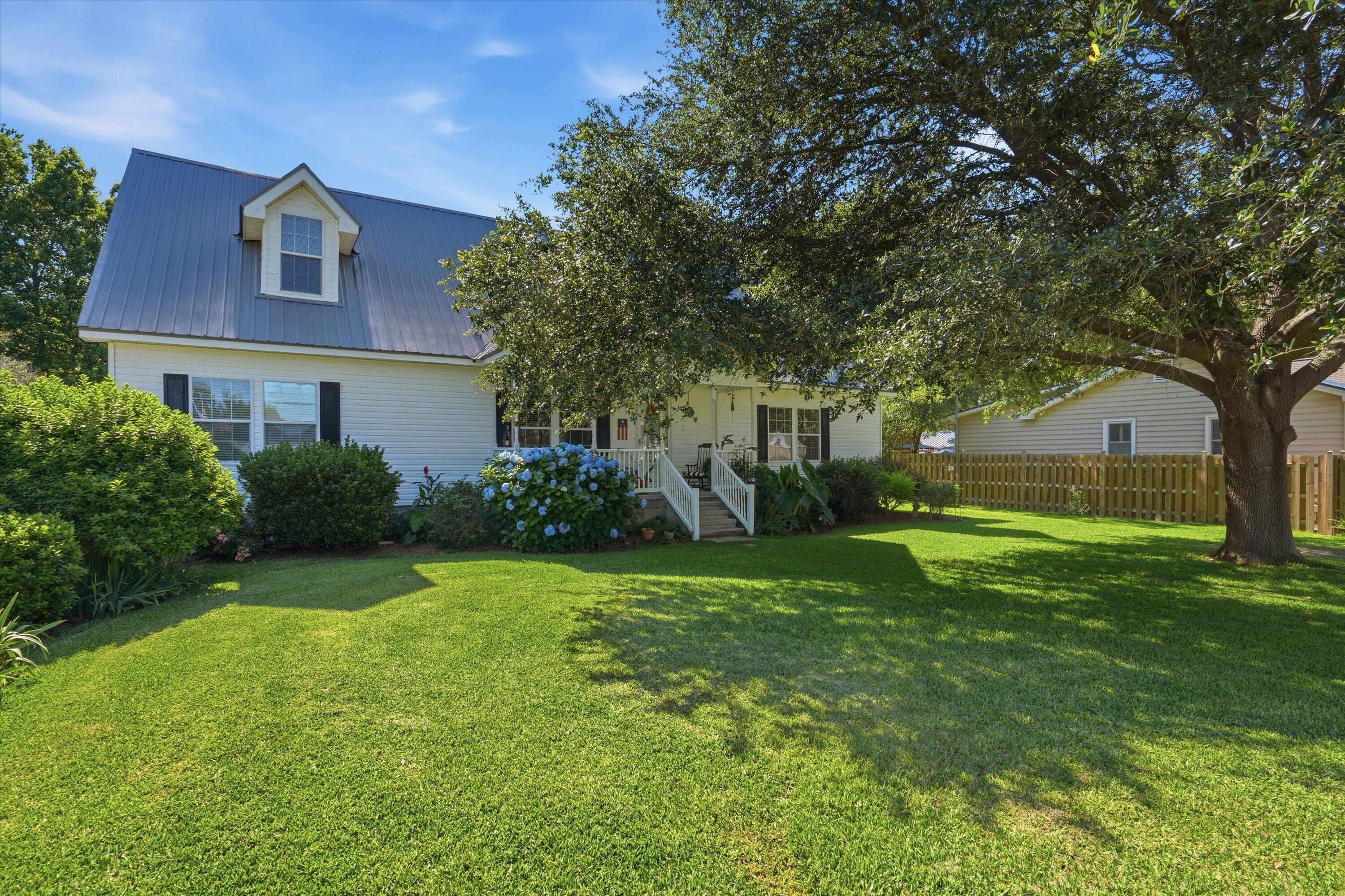 116 Sparrow Street