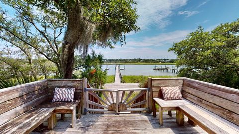 A home in Isle of Palms