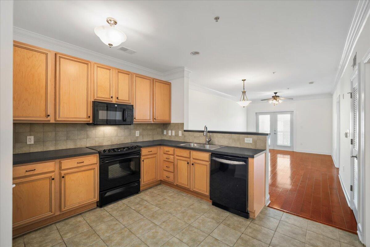 2244 Ashley Crossing Drive Unit 1236