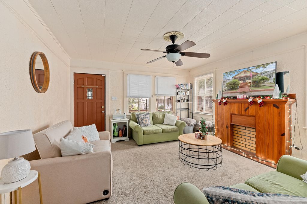 Photo of 7 Gordon Street, Charleston, SC 29403 (MLS # 26002996)