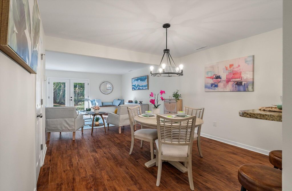 Photo of 258 Stefan Drive #B, Charleston, SC 29412 (MLS # 26002802)