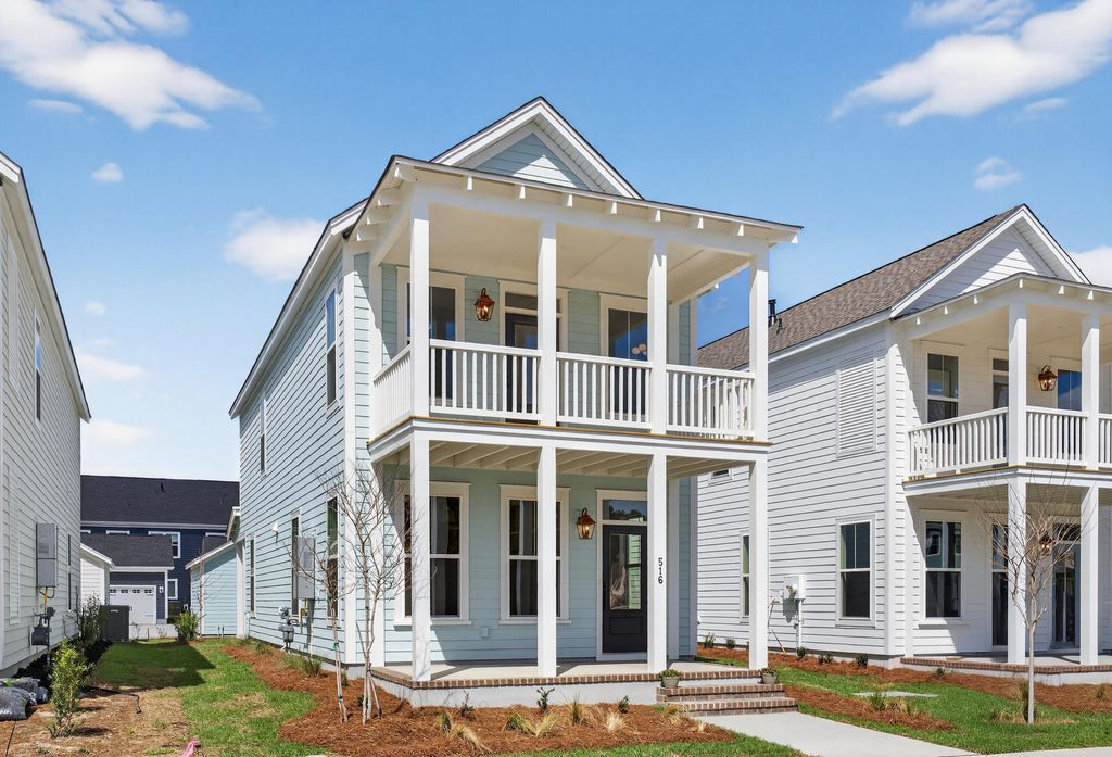 Photo of 516 Ivy Green Lane, Summerville, SC 29486 (MLS # 26007240)