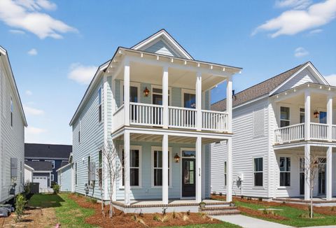 Photo of 516 Ivy Green Lane, Summerville, SC 29486 (MLS # 26007240)