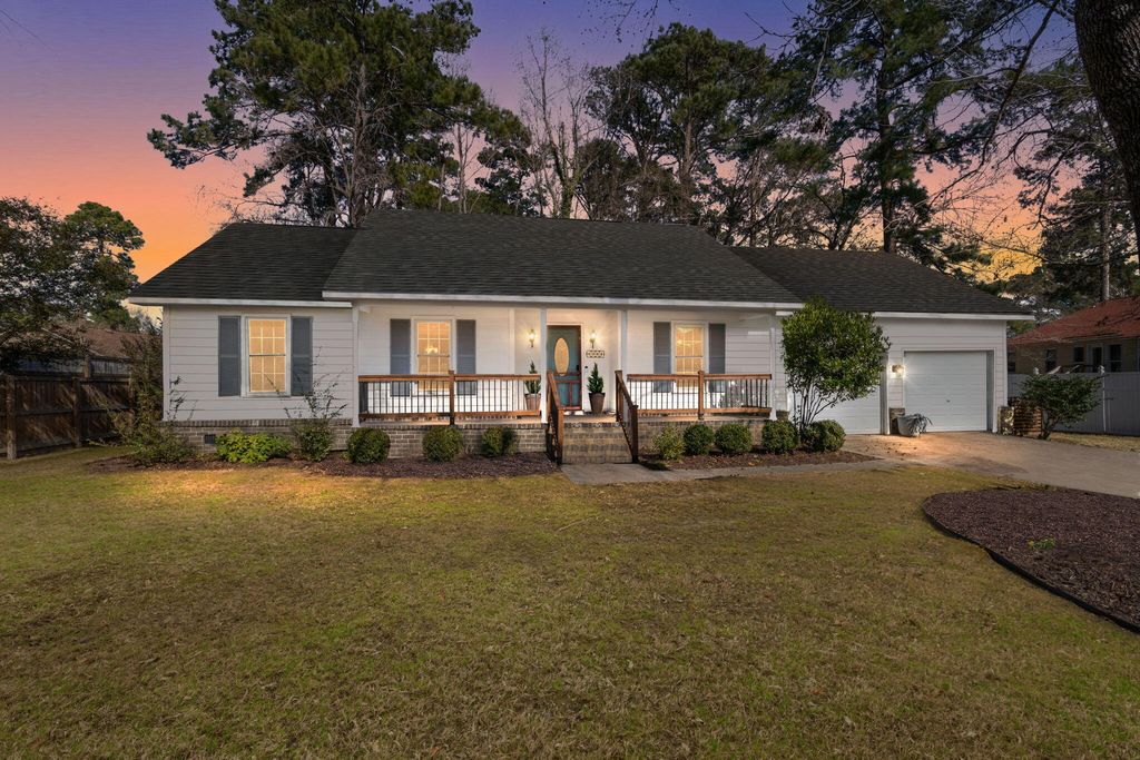 Photo of 103 Carrington Lane, Summerville, SC 29485 (MLS # 26004972)