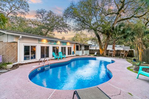 Photo of 23 24th Avenue, Isle of Palms, SC 29451 (MLS # 25026078)
