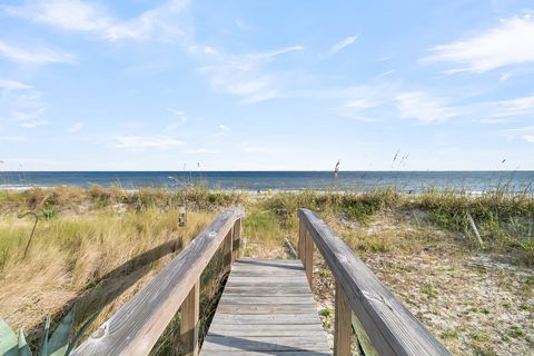 A home in Edisto Island