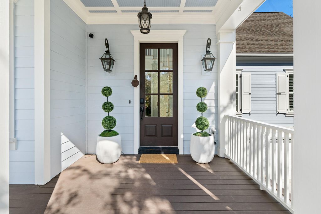 Photo of 1250 Smythe Street, Charleston, SC 29492 (MLS # 26003443)