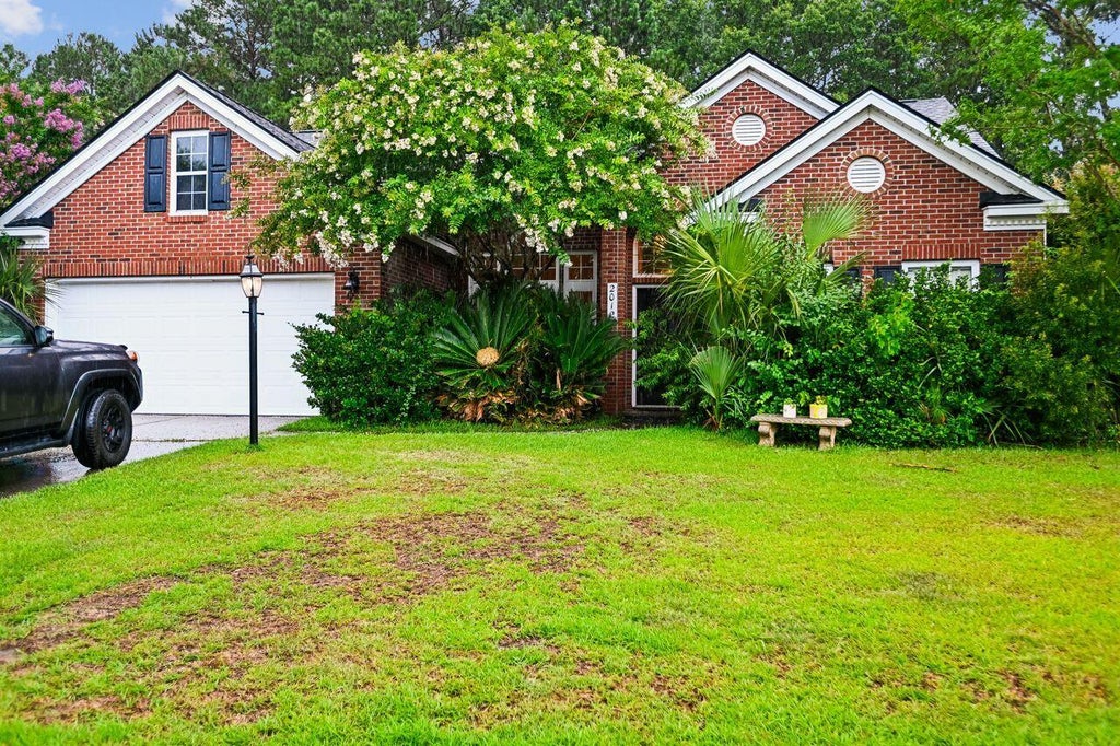 Photo of 2012 Andover Way, Mount Pleasant, SC 29466 (MLS # 26019854)