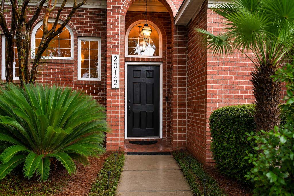Photo of 2012 Andover Way, Mount Pleasant, SC 29466 (MLS # 26019854)
